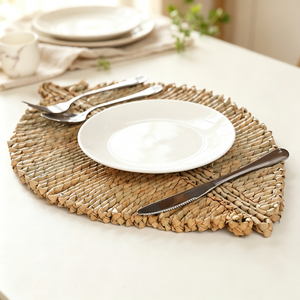 Natural Woven Leaf Placemat, Heat Resistant Rattan Table Mat, Eco Friendly Straw Coaster for Bowl Cup Plate, Minimalist Decorative Western Dining Mat for Home Kitchen Restaurant